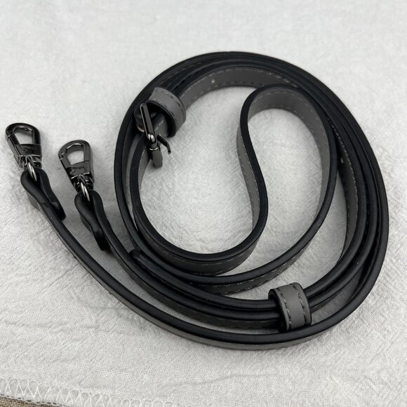 NWT LONGCHAMP LE PLIAGE XTRA XS POUCH - Picture 3 of 9